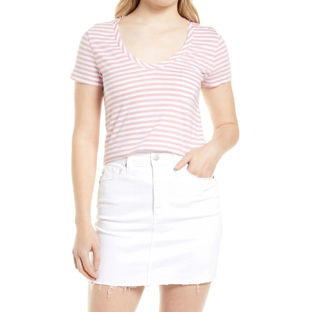 Caslon Womens Size XS Rounded V-Neck T-Shirt in White Pink Brooke Stripe 127